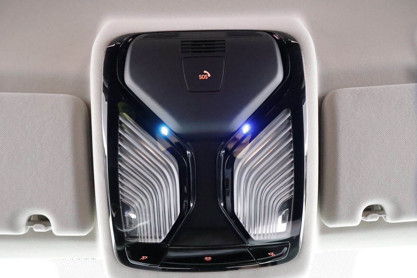 BMW 530 2021 G31 Touring 530e xDrive A Charged Edition * Koukku / Vakkari / P.kamera / Sporttinahat / Navi / LED / Sähköluukku * - 1.Om Suomi-auto / Kahdet renkaat aluvanteilla