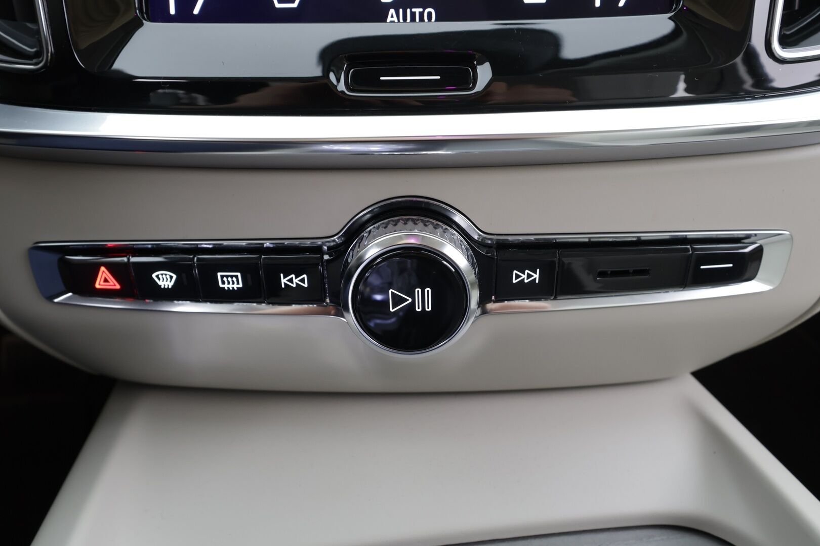 Volvo S60 2021 B5 MHEV Business Inscription aut * Webasto / ACC / Full-LED / P.Kamera / Sportpenkki Muistilla / Navi / Kaistavahti * - 1-om Suomi-auto / Kahdet renkaat / Merkkihuollettu!