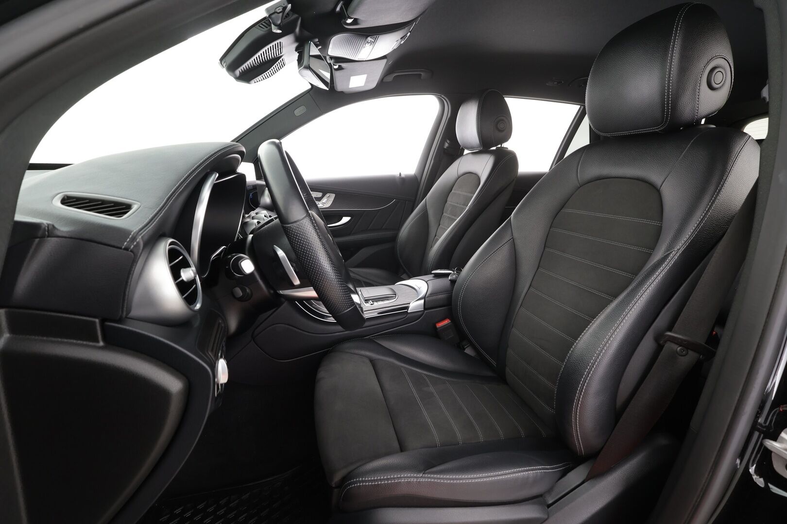 Mercedes-Benz GLC 2022 300 e 4MATIC A Business AMG EQ Power * Distronic+ / P.kamera / Multibeam / Koukku / Muistipenkit / Midline * - Suomi-auto / Kahdet renkaat aluvanteilla