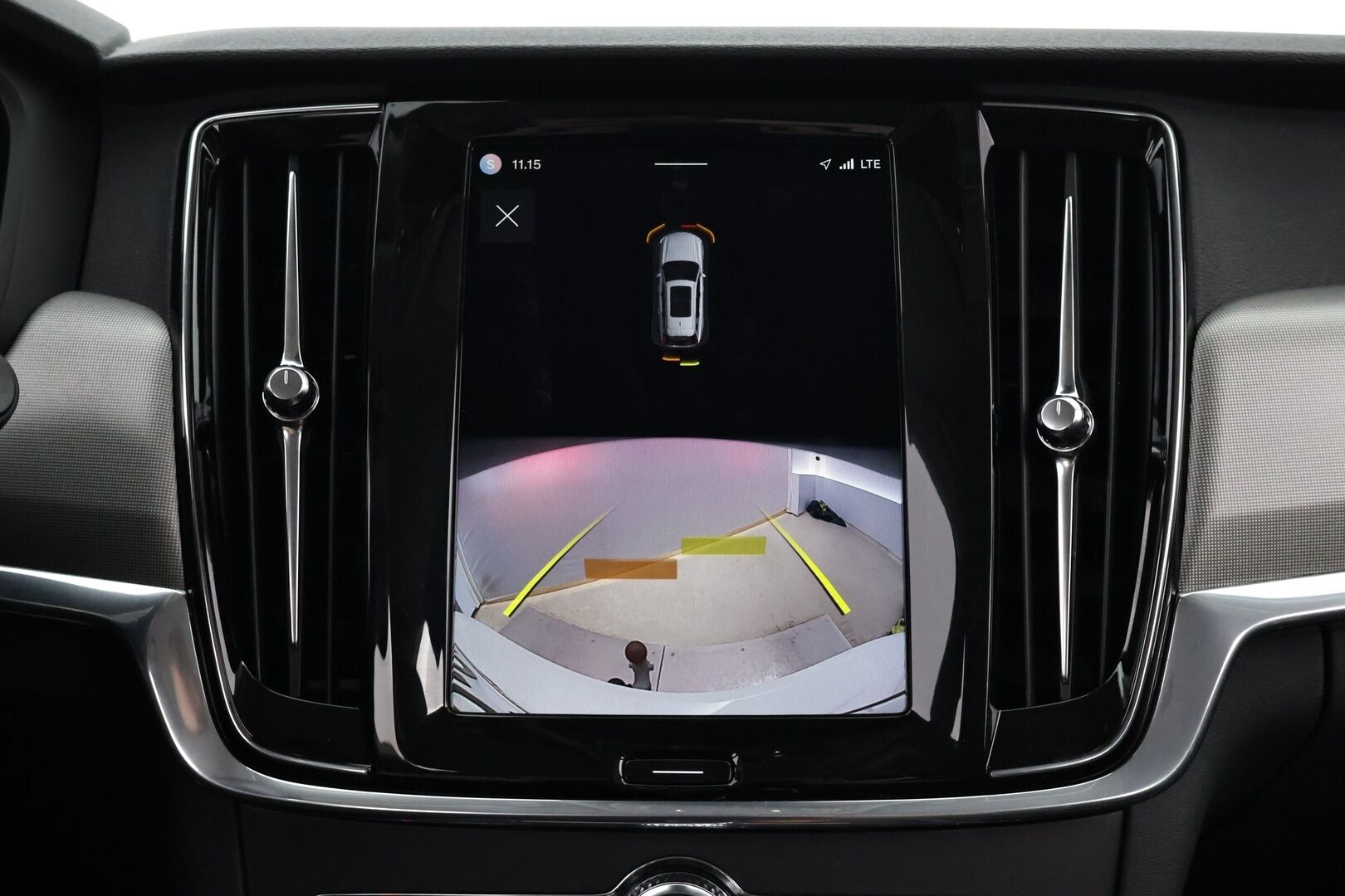 Volvo V90 2022 B4 D-MHEV Momentum aut - Suomiauto | Facelift | Webasto | ACC | Vetokoukku | Pilot Assist | Peruutuskamera | High Perf Audio | Adapt.LED | Puolinahat | Navi | Apple&Android!
