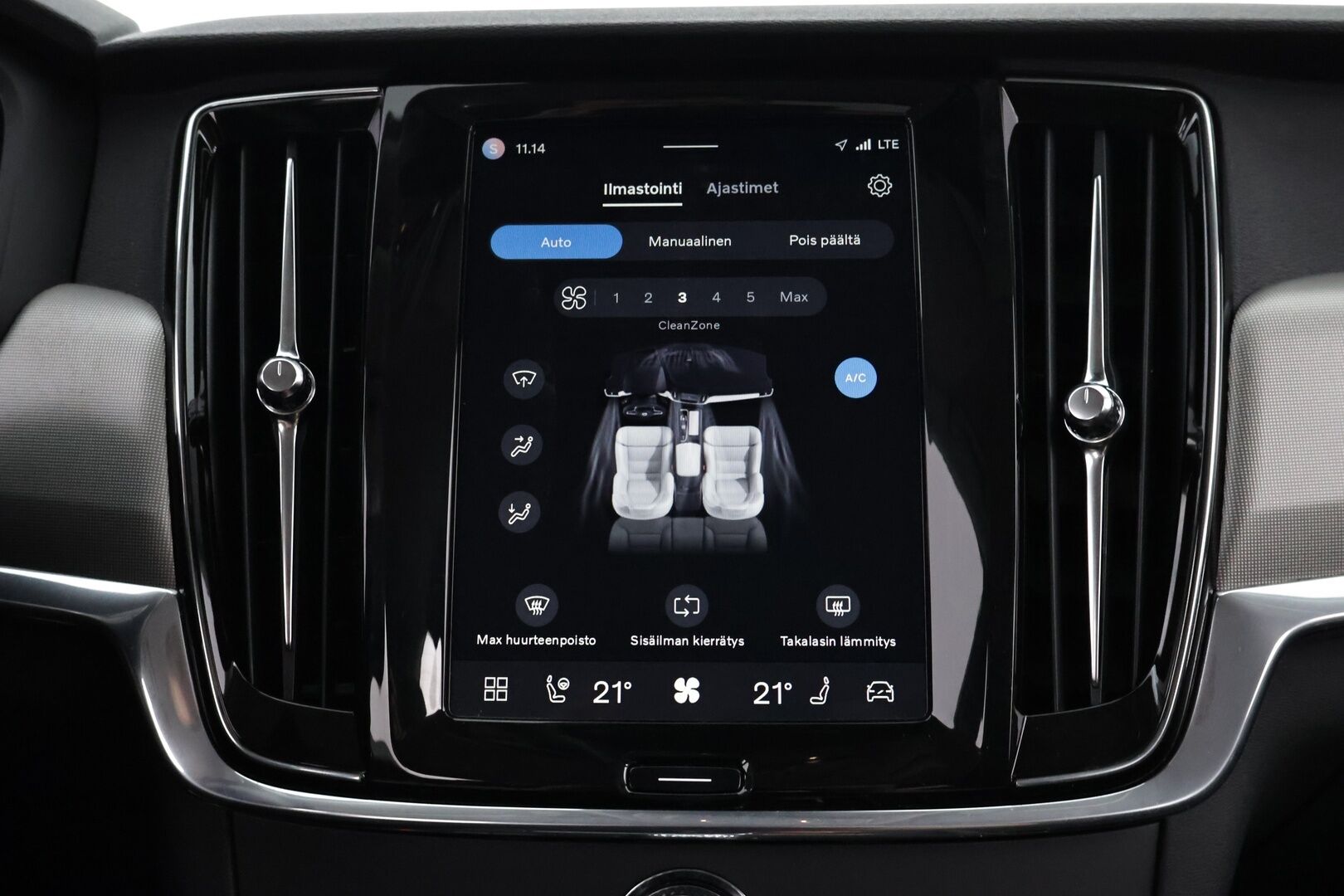 Volvo V90 2022 B4 D-MHEV Momentum aut - Suomiauto | Facelift | Webasto | ACC | Vetokoukku | Pilot Assist | Peruutuskamera | High Perf Audio | Adapt.LED | Puolinahat | Navi | Apple&Android!