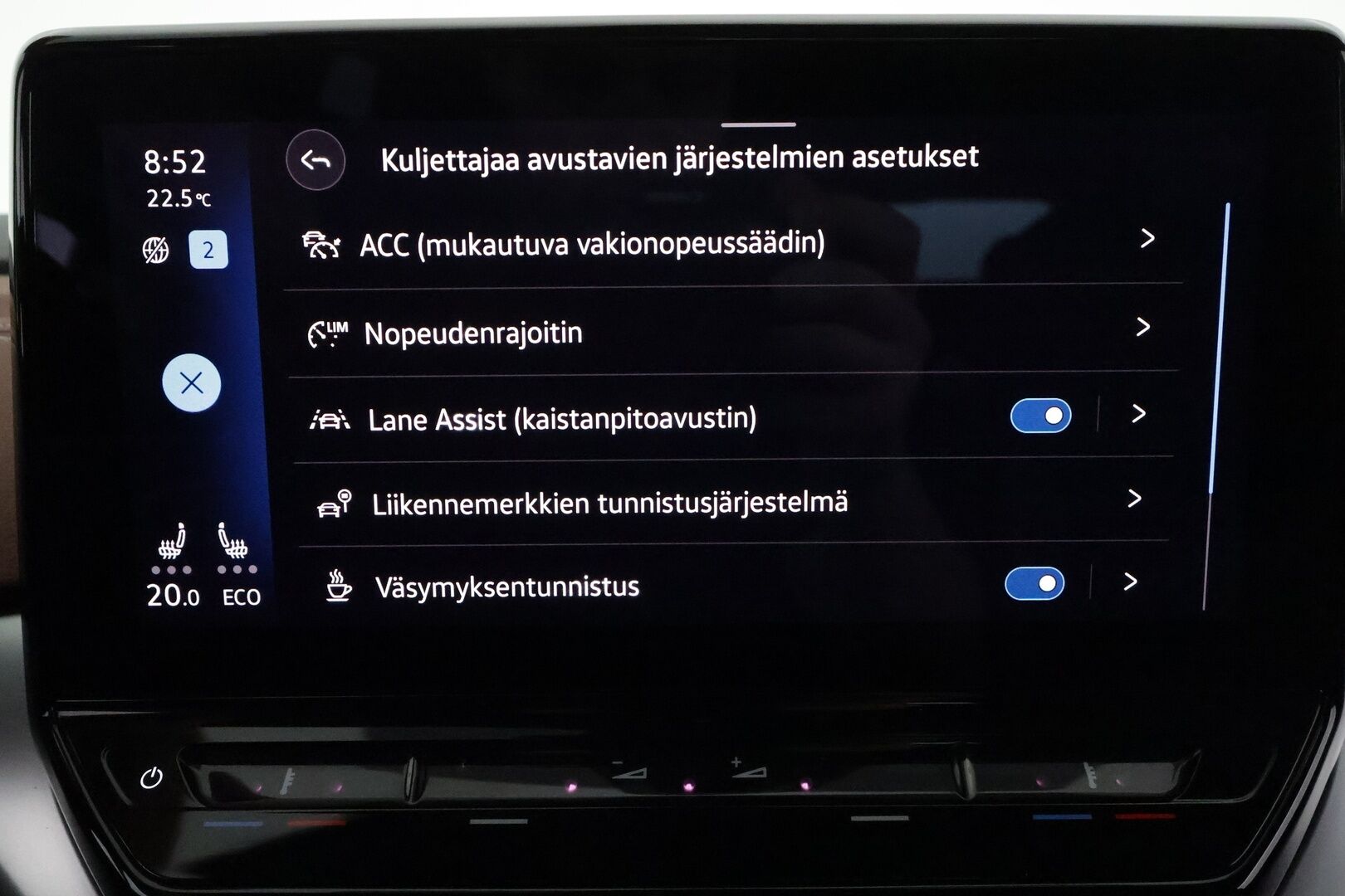 Volkswagen ID.4 2021 Pro Performance 150 kW **Lämpöpumppu / Koukku / Adapt.Vakkari / Matrix-LED / P.kamera / Hierovat Sportpenkit Muistilla** - 1-om Suomi-auto / Akku kuntotarkastettu /  2x Latauskaapelit / Kahdet Renkaat