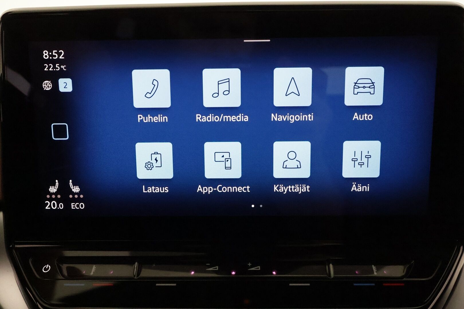 Volkswagen ID.4 2021 Pro Performance 150 kW **Lämpöpumppu / Koukku / Adapt.Vakkari / Matrix-LED / P.kamera / Hierovat Sportpenkit Muistilla** - 1-om Suomi-auto / Akku kuntotarkastettu /  2x Latauskaapelit / Kahdet Renkaat