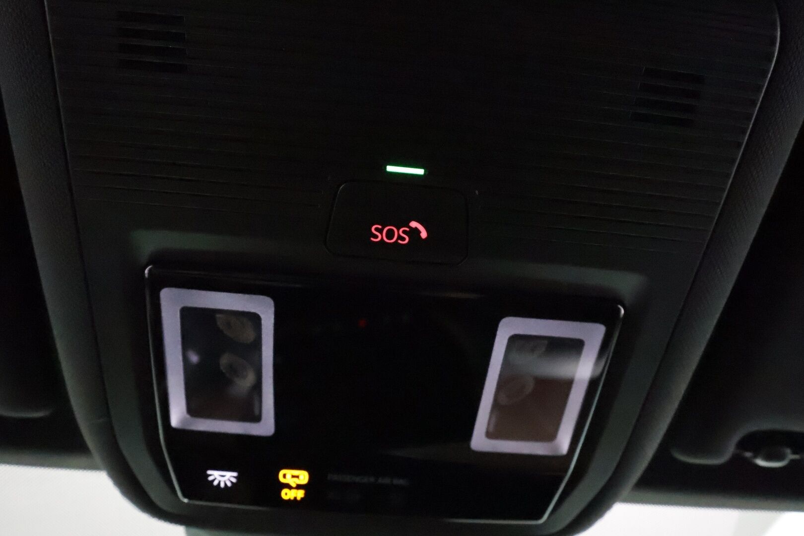 Volkswagen ID.4 2021 Pro Performance 150 kW **Lämpöpumppu / Koukku / Adapt.Vakkari / Matrix-LED / P.kamera / Hierovat Sportpenkit Muistilla** - 1-om Suomi-auto / Akku kuntotarkastettu /  2x Latauskaapelit / Kahdet Renkaat