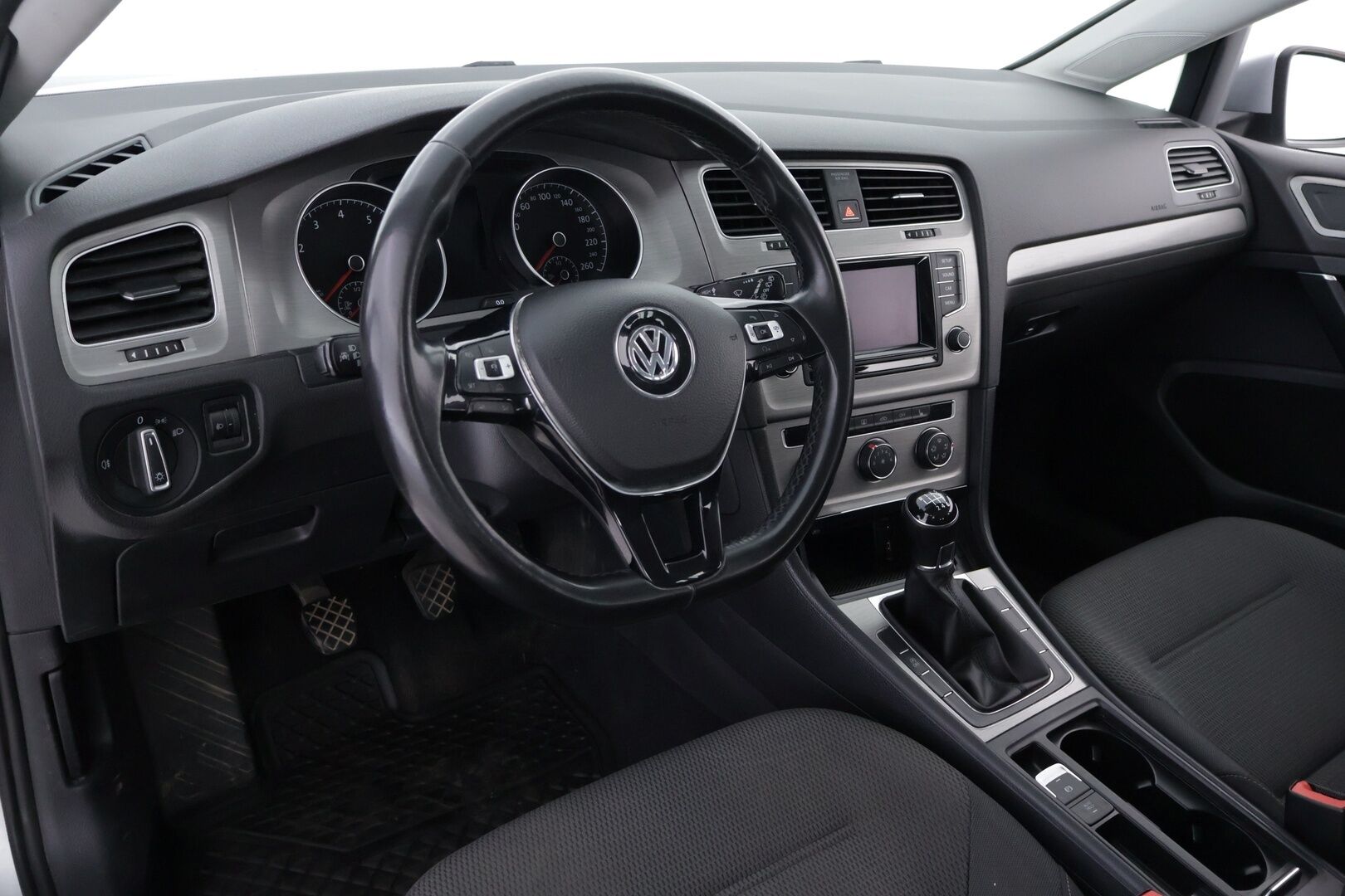 Volkswagen Golf 2015 Variant Comfortline 1,4 TGI 81 kW - Adapt.Vakkari | Ilmastointi | Bluetooth |  2x renkaat & vanteet |