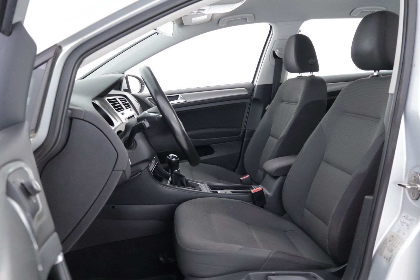 Volkswagen Golf 2015 Variant Comfortline 1,4 TGI 81 kW - Adapt.Vakkari | Ilmastointi | Bluetooth |  2x renkaat & vanteet |