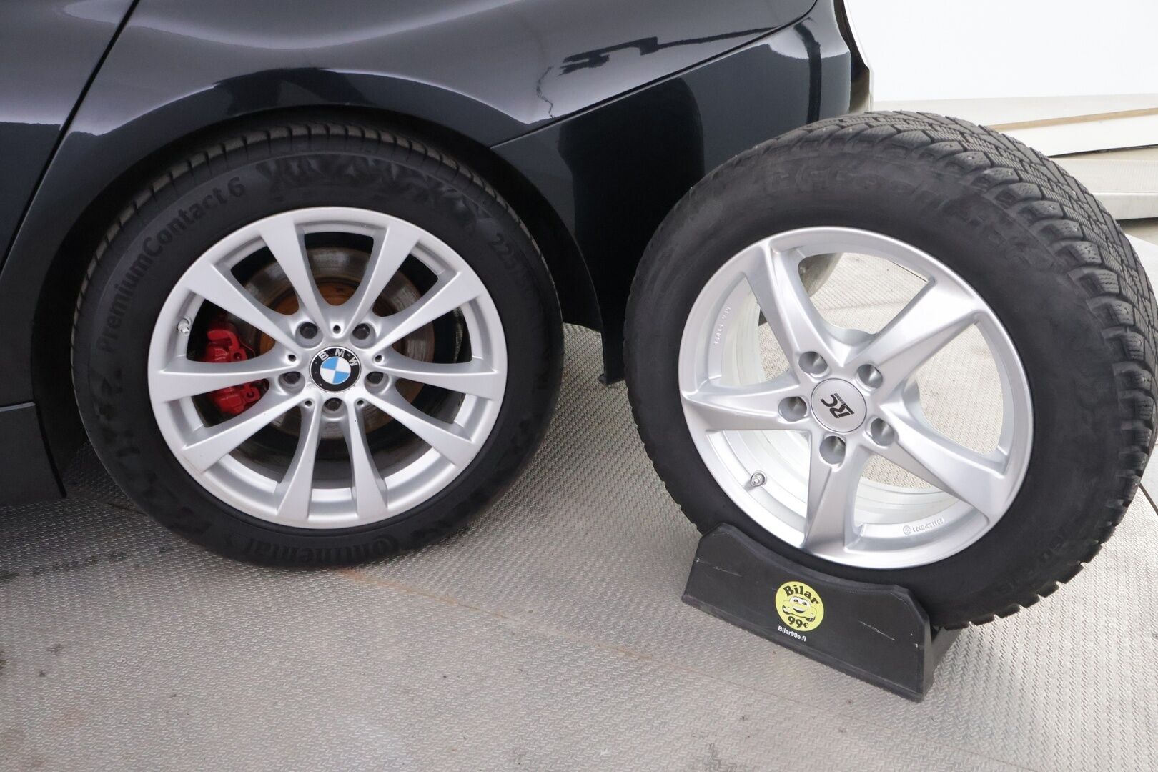 BMW 330 2016 e F30 Sedan A - ** Vakkari / HUD / H&K / Nahat / Blis / 270-kamera **