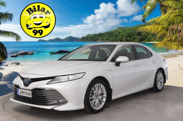 Toyota Camry 2019