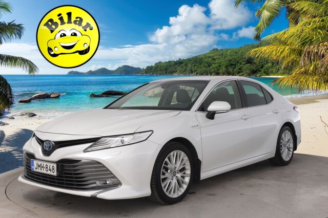 Toyota Camry 2019