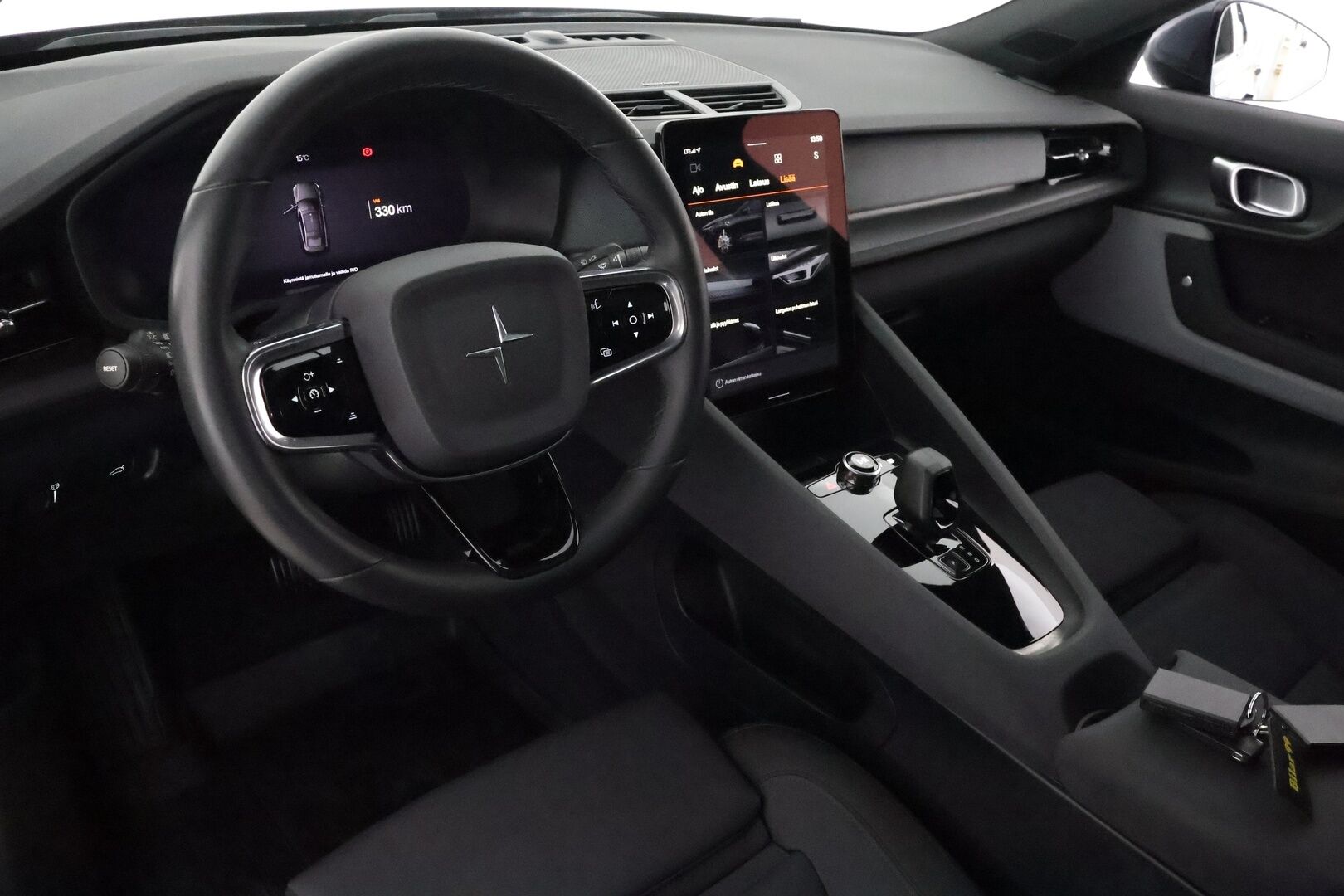 Polestar 2 2021 Launch Edition **1.Om Suomi-auto / 360° Kamera / Lasikatto / Koukku / Adapt.Vakkari / Sporttipenkki Muistilla** - 3,99 % KORKOTARJOUS TÄHÄN AUTOON - Akku kuntotarkastettu / Pixel-LED / Harman/Kardon / Kaistavahti / Google Maps / KeylessGO 2x Renkaat