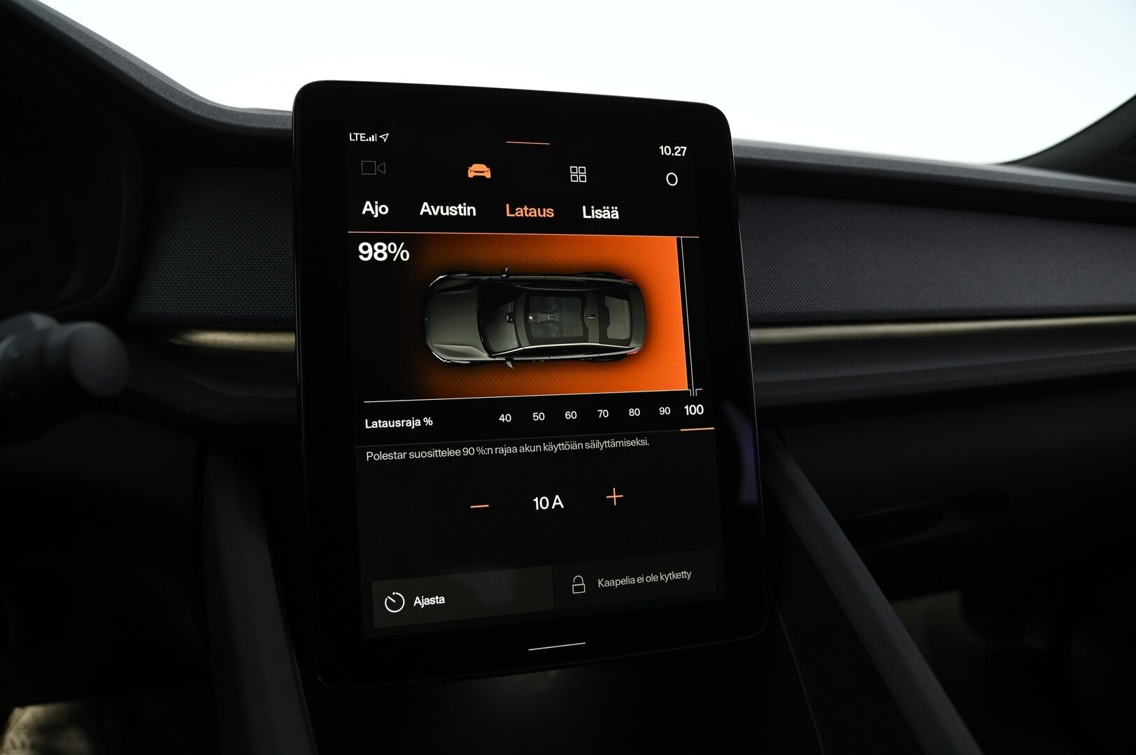 Polestar 2 2021 Long Range Dual Motor, 350kW, 78kWh *Muistipenkit / H&K / VOC / Pilot assist / 360° Kamera / Pixel LED / KeylessGo - 3,99 % KORKOTARJOUS TÄHÄN AUTOON - Suomi-auto! Täyteen varusteltu ja tehokkaampi malli! Helmiäisvalkoinen!