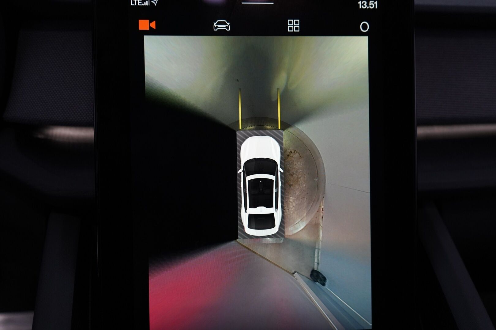 Polestar 2 2021 Long Range Dual Motor, 300kW, 78kWh *Koukku / ACC / H&K / Lasikatto / Muistipenkki* - Suomi-auto / SOH 89.6% / Kahdet renkaat OEM vantein / Säntillinen huoltohistoria - HULLUT AVAJAISHULINAT KORKOTARJOUS 3,29 %