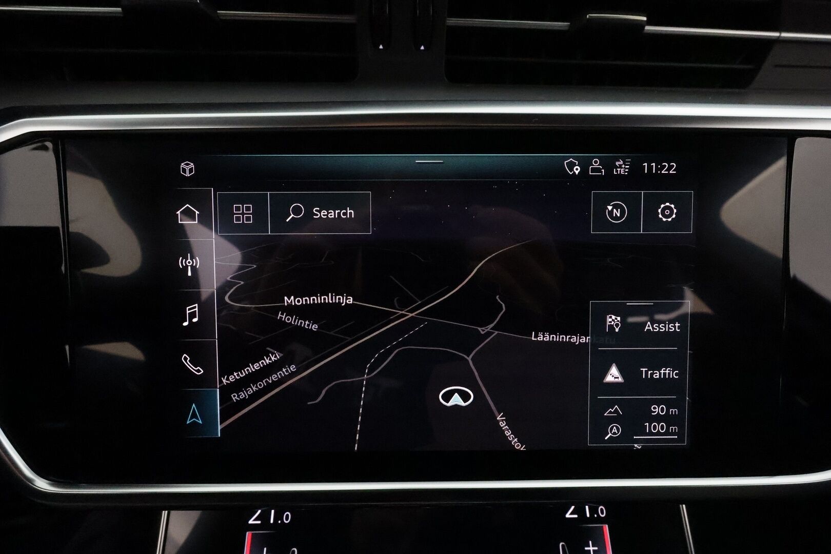 Audi A6 2019 Sedan S-line 40 TDI MHEV quattro S tronic **ACC / Webasto / Koukku / Puolinahat / LED / Navi** - Kahdet renkaat aluvanteilla