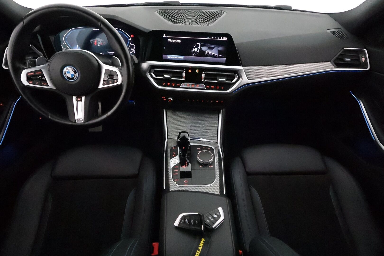 BMW 320 2022 G21 Touring 320e xDrive A Charged Edition M Sport / Muistipenkki / Digimittaristo / Navi / Vetokoukku / - Hifi / Tutkat / Live Cockpit Prof. / Comfort Access /