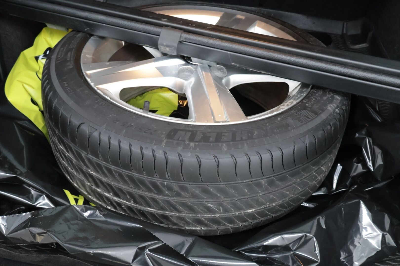 Volkswagen Passat 2013 Farmari (AC) 4ov 1390cm3 A *YritysOutlet - Myydään vain yrityksille*