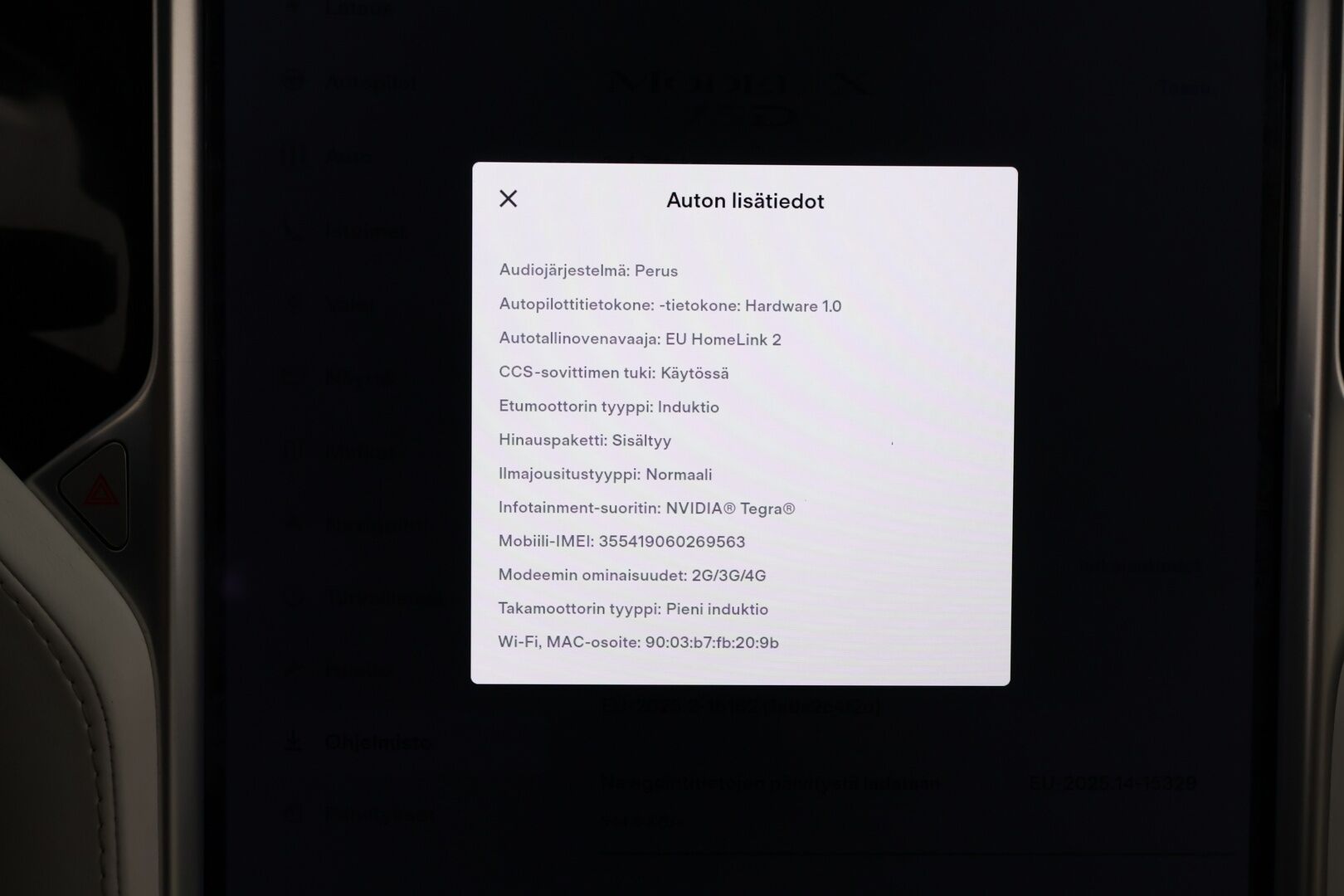 Tesla Model X 2016 75 D 7-Paikkainen - 7P / Vetokoukku / Imuovet / Vaalea Nahkasisusta / Lasikatto / Adapt.Vakkari / Akkutesti tehty!