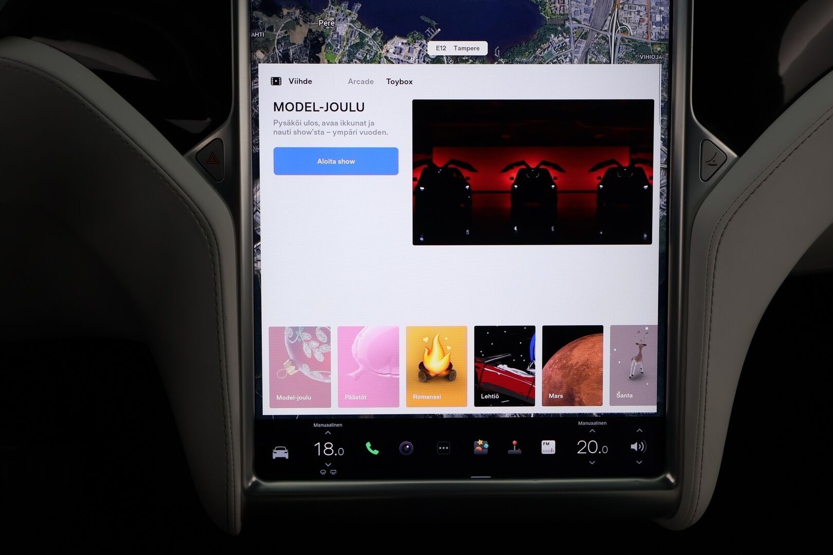 Tesla Model X 2016 75 D 7-Paikkainen - 7P / Vetokoukku / Imuovet / Vaalea Nahkasisusta / Lasikatto / Adapt.Vakkari / Akkutesti tehty!