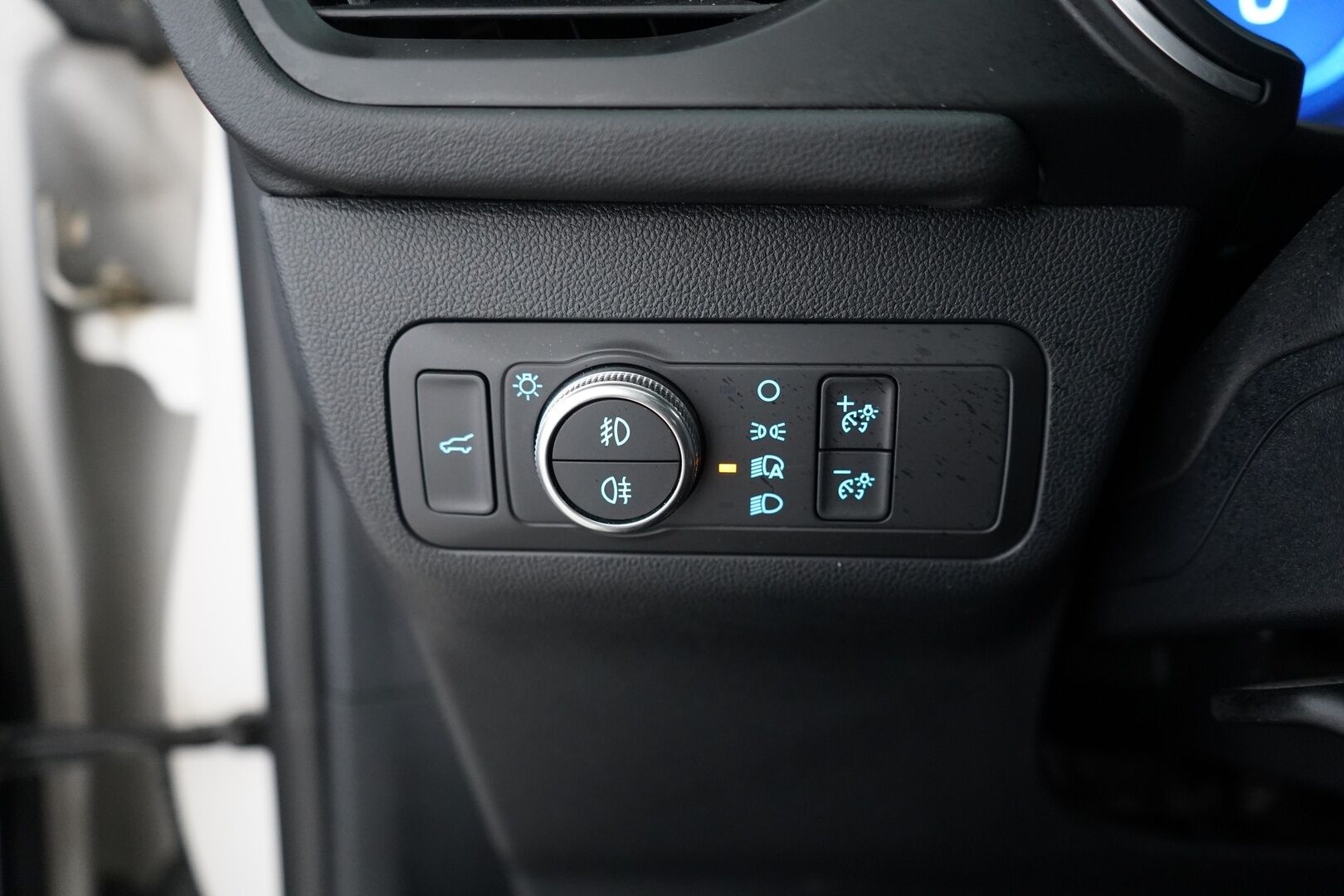 Ford Kuga 2021 2,5 Hybrid (HEV) 190hv CVT AWD Vignale 5-ovinen - ACC | Alletaittuva koukku | HUD |  Nahkasisusta | Bang&Olufsen | Panoraama-kattoluukku | Kamera | Tutkat | Suomi-auto | Kahdet renkaat Fordin vanteilla
