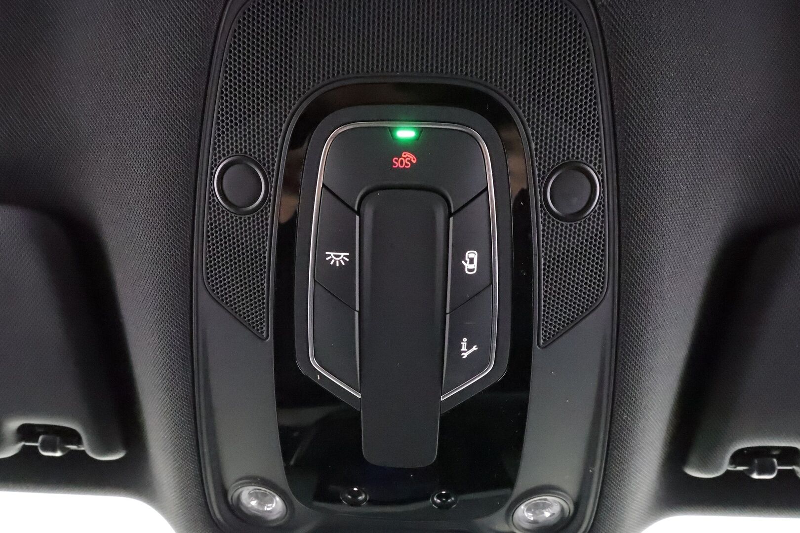 Audi Q5 2021 Sportback Advanced 50 TFSI e 220 kW quattro S tronic Electrified Edition * ACC / Ilma-alusta / Digimittari / Koukku * - 1-om Suomiauto / Akku kuntotarkastettu SoH 96,8% / LED / Puolinahkasisusta / S-line sisäpaketti / Kahdet renkaat / Merkkihuollettu! - HULLUT AVAJAISHULINAT KORKOTARJOUS 3,29 %