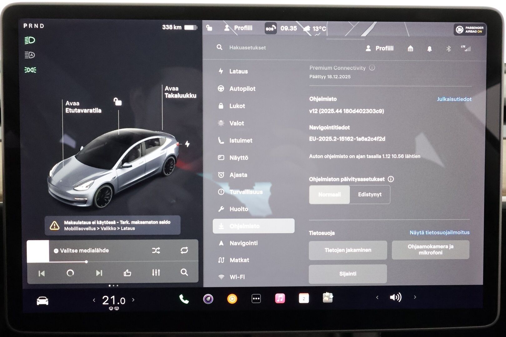 Tesla Model 3 2021 Performance * Premium Audio / ILP / Matrix LED / P.kamera / Nahat / Lasikatto / Navi * - Kahdet renkaat aluvanteilla - HULLU BLACKWEEK KORKOTARJOUS 2,49%