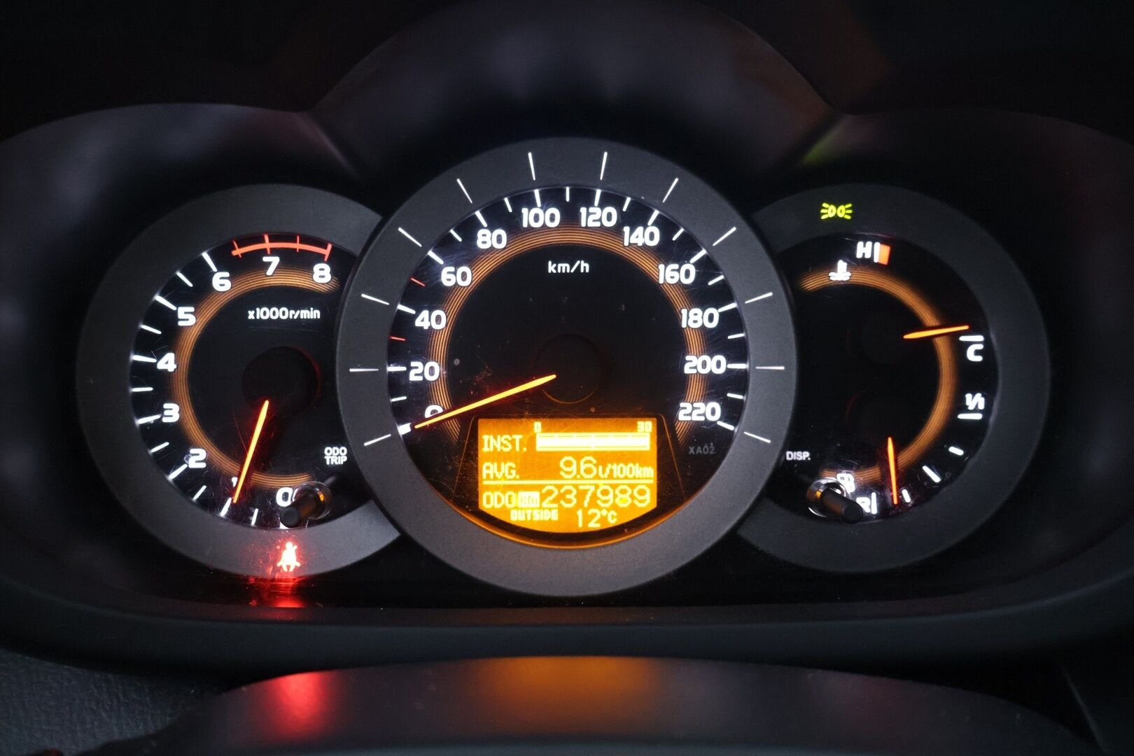 Toyota RAV4 2006 AWD 2.0 - Myydään Huutokaupat.com