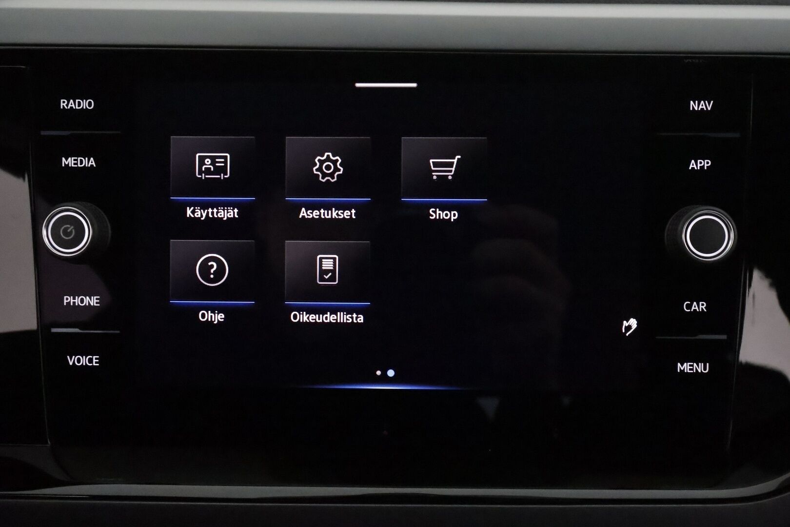 Volkswagen Taigo 2023 R-Line Business Limited 1,5 TSI 110 kW DSG-automaatti **ACC / Digimittaristo / LED / Navi / P.kamera** - 1.Om Suomi-auto / Kahdet renkaat aluvanteilla / Merkkihuollettu