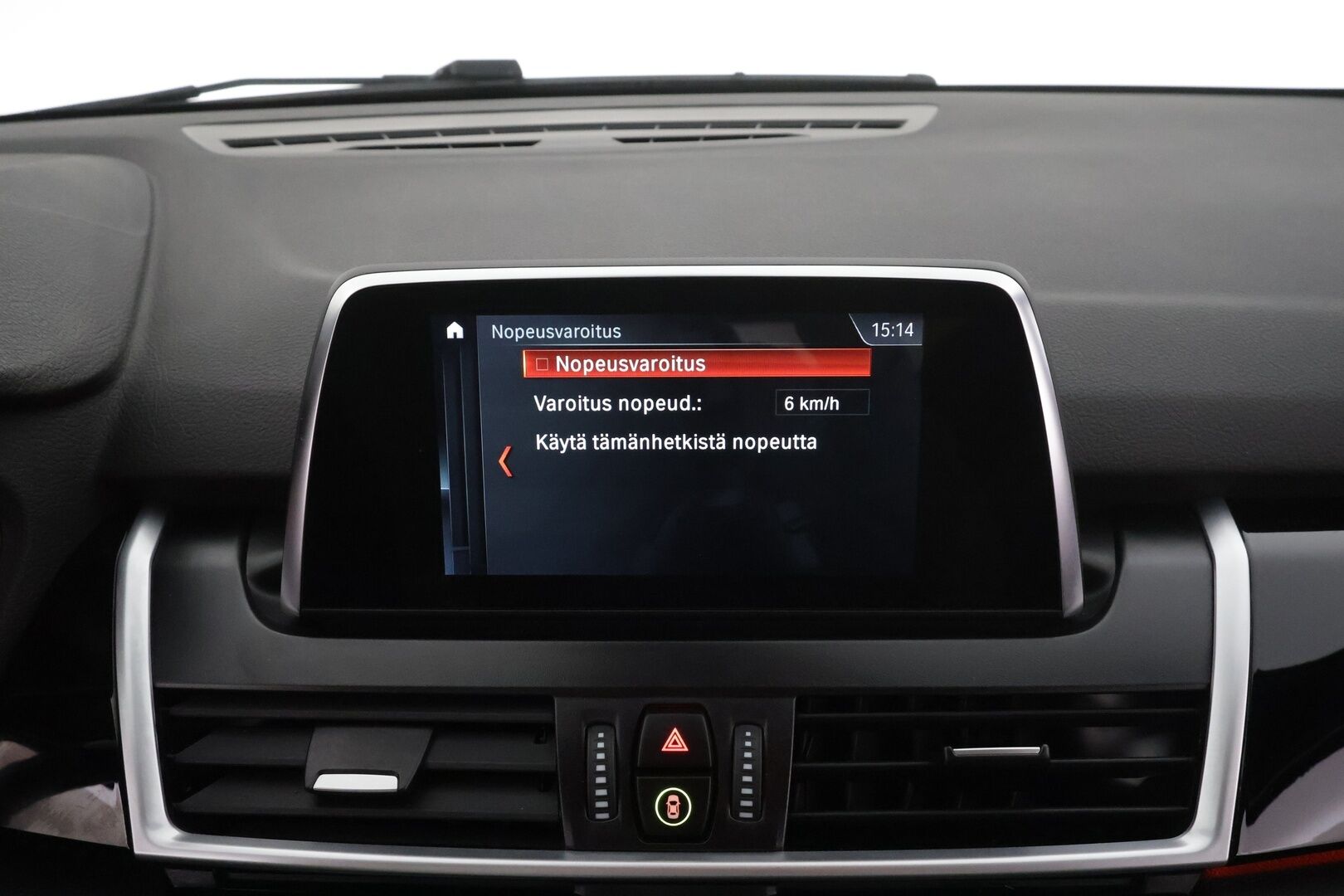 BMW 218 2022 F46 Gran Tourer 218i A Business M Sport * LED / Sisätilanlämmitin / Navi / Vakkari / Sportpenkit / P.tutkat * - Koukku / 1-om Suomi-auto / Kahdet renkaat aluvanteilla / Merkkihuollot