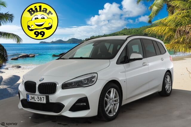 BMW 218 2022