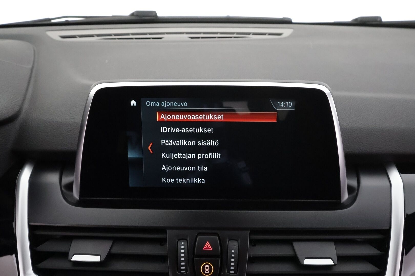 BMW 218 2022 F46 Gran Tourer 218i A Business M Sport / 7 Paikkainen / Vakkari / Sporttipenkit / P-kamera / Navi / Koukku / LED-valot - 1-om. Suomi-auto / 2x aluvanteet