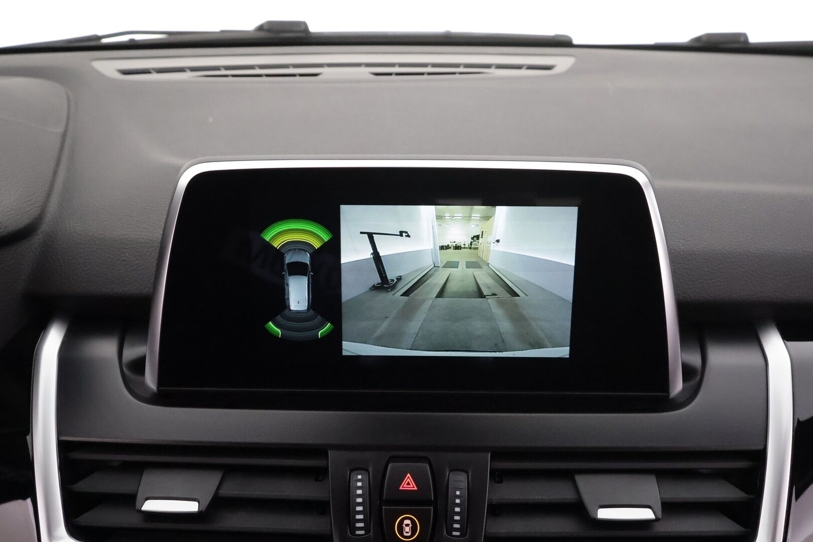 BMW 218 2022 F46 Gran Tourer 218i A Business M Sport / 7-p / Vakkari / Sporttipenkit / P-kamera / Navi / Koukku / LED-valot - 1-om. Suomi-auto / 2x aluvanteet / Upea perheauto - HULLUT AVAJAISHULINAT KORKOTARJOUS 3,29 %