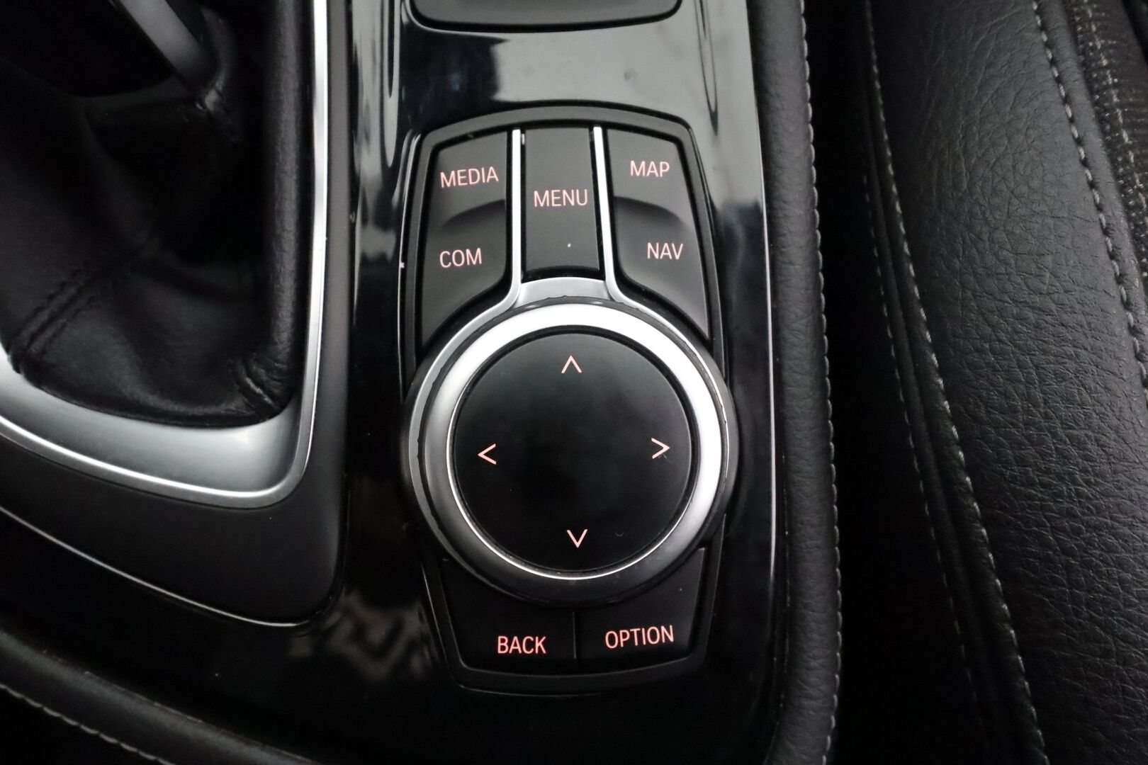 BMW 218 2022 F46 Gran Tourer 218i A Business M Sport / 7-p / Vakkari / Sporttipenkit / P-kamera / Navi / Koukku / LED-valot - 1-om. Suomi-auto / 2x aluvanteet / Upea perheauto - HULLUT AVAJAISHULINAT KORKOTARJOUS 3,29 %