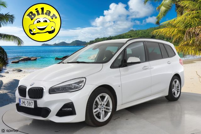 BMW 218 2022
