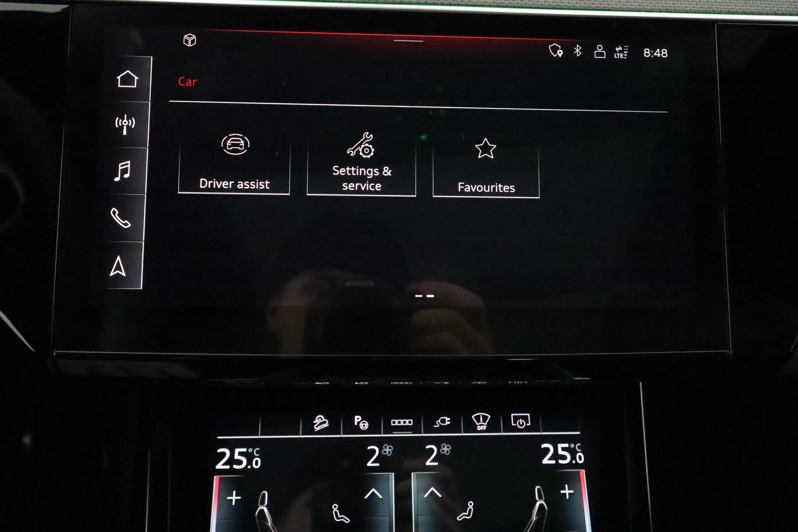 AUDI Q8 E-TRON 2024 Sportback 55 quattro S line - 2,99 % KORKOTARJOUS TÄHÄN AUTOON 14.9. ASTI! - Adapt. Vakkari / Ilma-alusta / Digipeilit / HUD / 360° Kamera / Panorama / Matrix LED / Sporttipenkki Muistilla / KeylessGo