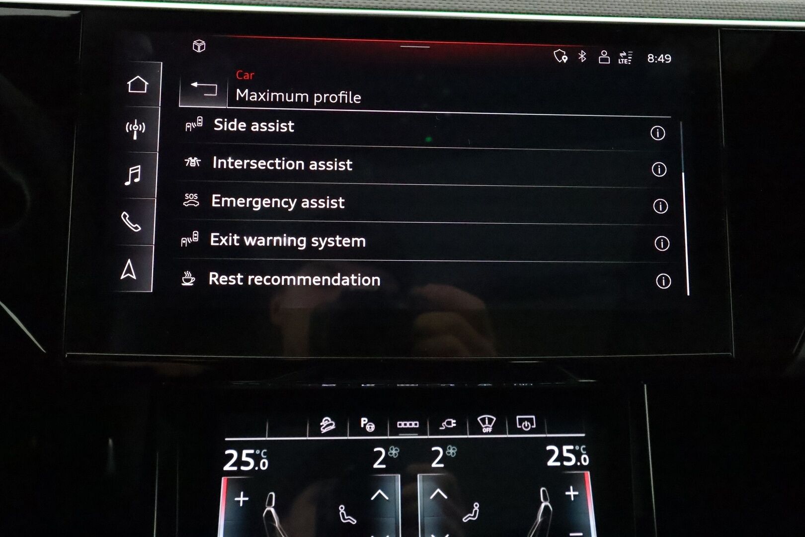 AUDI Q8 E-TRON 2024 Sportback 55 quattro S line - 2,99 % KORKOTARJOUS TÄHÄN AUTOON 14.9. ASTI! - Adapt. Vakkari / Ilma-alusta / Digipeilit / HUD / 360° Kamera / Panorama / Matrix LED / Sporttipenkki Muistilla / KeylessGo