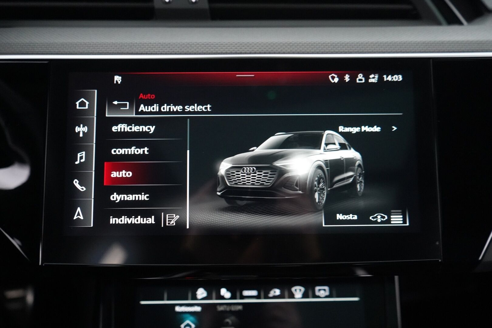 AUDI Q8 E-TRON 2024 Sportback 55 quattro S line - ACC | Ilma-alusta | Digipeilit | HUD | 360° Kamera / Panorama | Matrix LED | Sporttipenkki Muistilla | KeylessGo