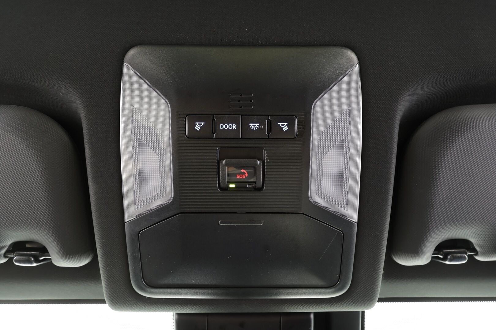 Toyota RAV4 Plug-in 2022 Hybrid 2,5 AWD-i Active Charged Edition * ACC / Koukku / P.kamera / LED / Sähköpenkki / Keyless / Facelift / Ratinlämmitin * - Suomi-auto / Kahdet renkaat aluvanteilla / Merkkihuollettu - HULLUT AVAJAISHULINAT KORKOTARJOUS 3,29 %