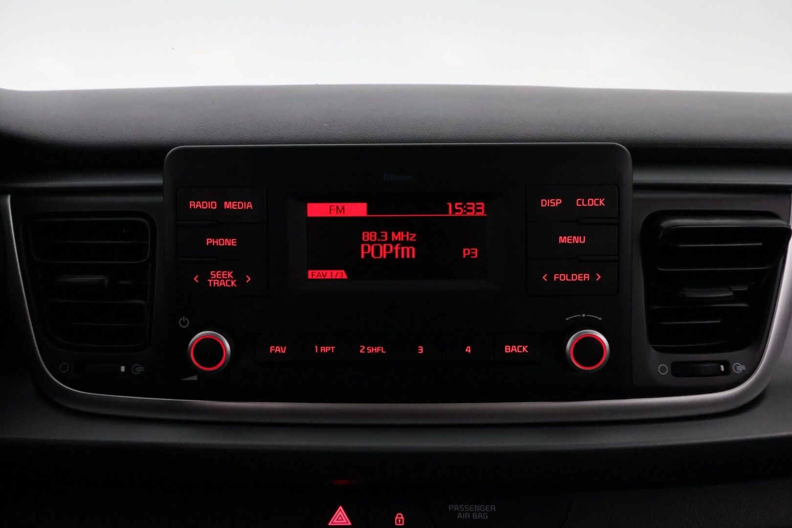 Kia Rio 2022 1,0 T-GDI 100hv * Suomiauto / Vakkari / Lohko & Sisäpistoke / Ratinlämmitys / 2x Huippurenkaat! - Siisti yksilö / Juuri tullut Tampereelle!