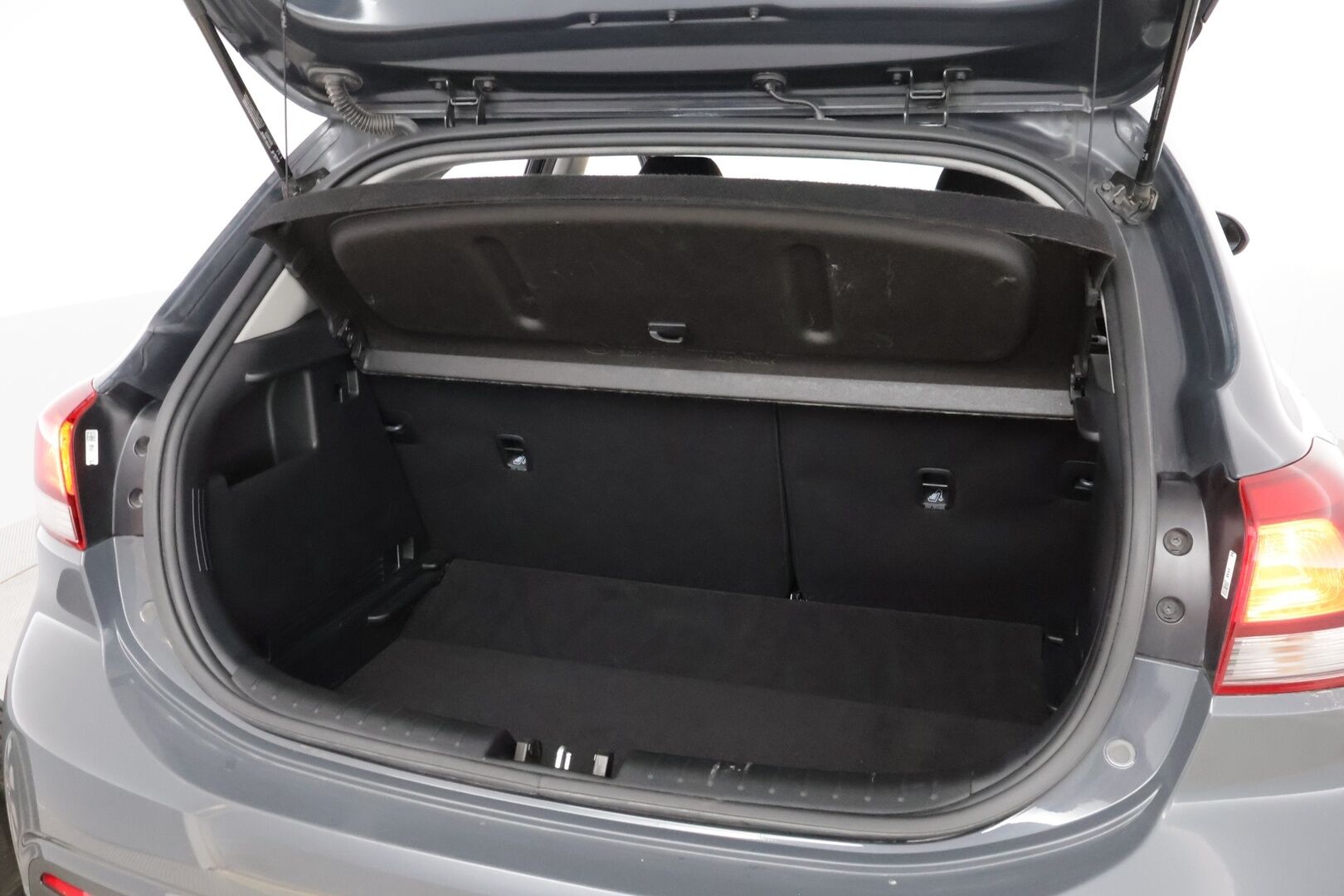 Kia Rio 2022 1,0 T-GDI 100hv * Suomiauto / Vakkari / Lohko & Sisäpistoke / Ratinlämmitys / 2x Huippurenkaat! - Siisti yksilö / Juuri tullut Tampereelle!