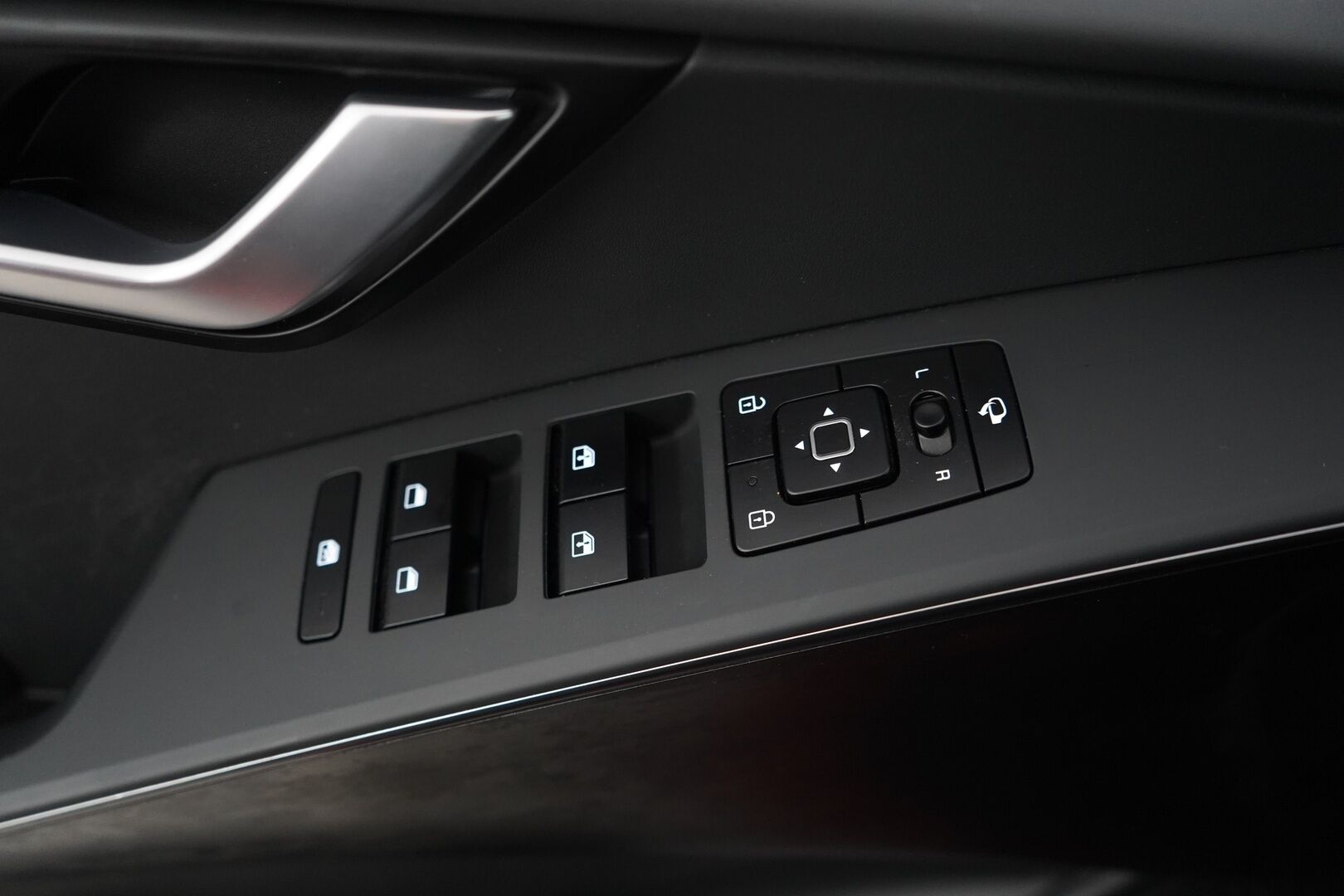 Kia Niro 2023 1,6 GDI Plug-In Hybrid LX DCT *ACC / Kamera / Koukku / Puolinahat / Digimittaristo* - Suomi-auto / Juuri tehty 60tkm huolto / 1-Omisteinen