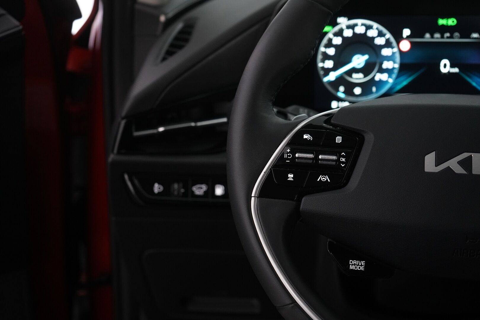 Kia Niro 2023 1,6 GDI Plug-In Hybrid LX DCT *ACC / Kamera / Koukku / Puolinahat / Digimittaristo* - Suomi-auto / Juuri tehty 60tkm huolto / 1-Omisteinen