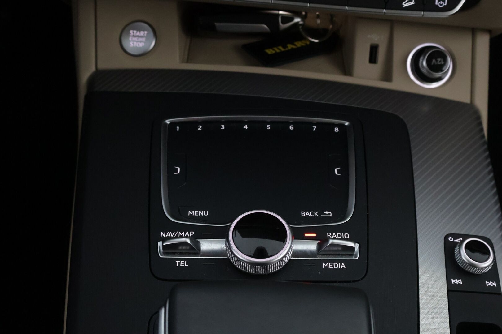 Audi Q5 2020 55 TFSI e quattro S tronic Electrified Edition S Line * Panorama / Bang & Olufsen / HUD / Hieronta / Ilma-Alusta / Vetokoukku - Muistipenkki / Nahka-Alcantara / Matrix LED / SUPERVARUSTEET!