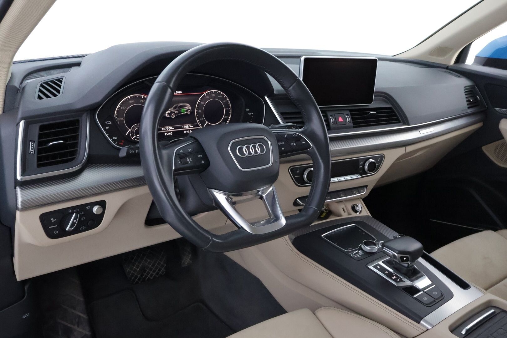 Audi Q5 2020 55 TFSI e quattro S tronic Electrified Edition S Line * Panorama / Bang & Olufsen / HUD / Hieronta / Ilma-Alusta / Vetokoukku - Muistipenkki / Nahka-Alcantara / Matrix LED / SUPERVARUSTEET!