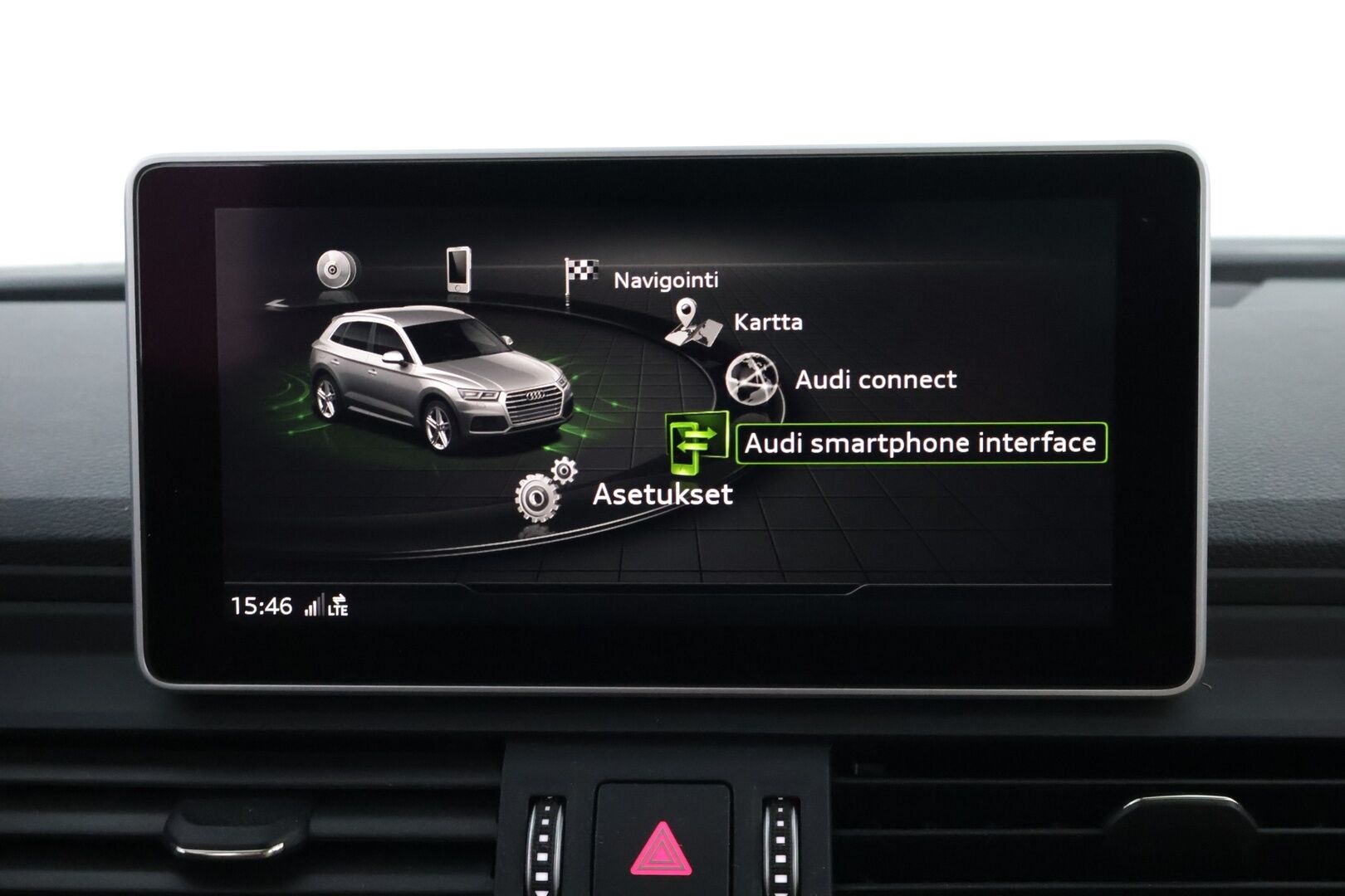 Audi Q5 2020 55 TFSI e quattro S tronic Electrified Edition S Line * Panorama / Bang & Olufsen / HUD / Hieronta / Ilma-Alusta / Vetokoukku - Muistipenkki / Nahka-Alcantara / Matrix LED / SUPERVARUSTEET!