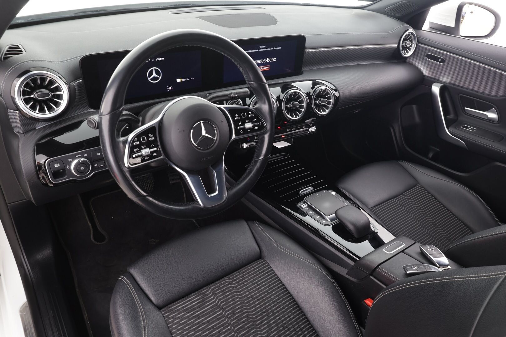 Mercedes-Benz CLA 2023 250 e A Shooting Brake Business Edition * Distronic Pro / P.kamera / Widescreen / Sähköluukku / LED / Navi / Puolinahat * - Suomi-auto / Kahdet renkaat aluvanteilla