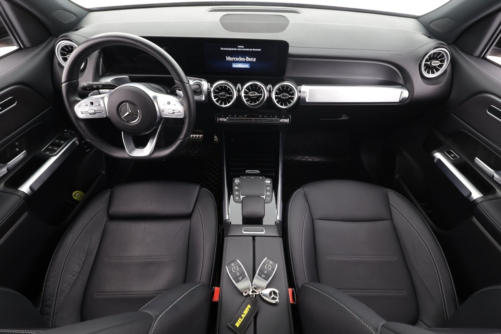 Mercedes-Benz EQB 2023 350 4MATIC AMG Business 7-P * Distronic+ / Panorama / 360° / Midline / Keyless / Nahat / Widescreen * - Suomi-auto / Kahdet renkaat aluvanteilla / Merkkihuollettu