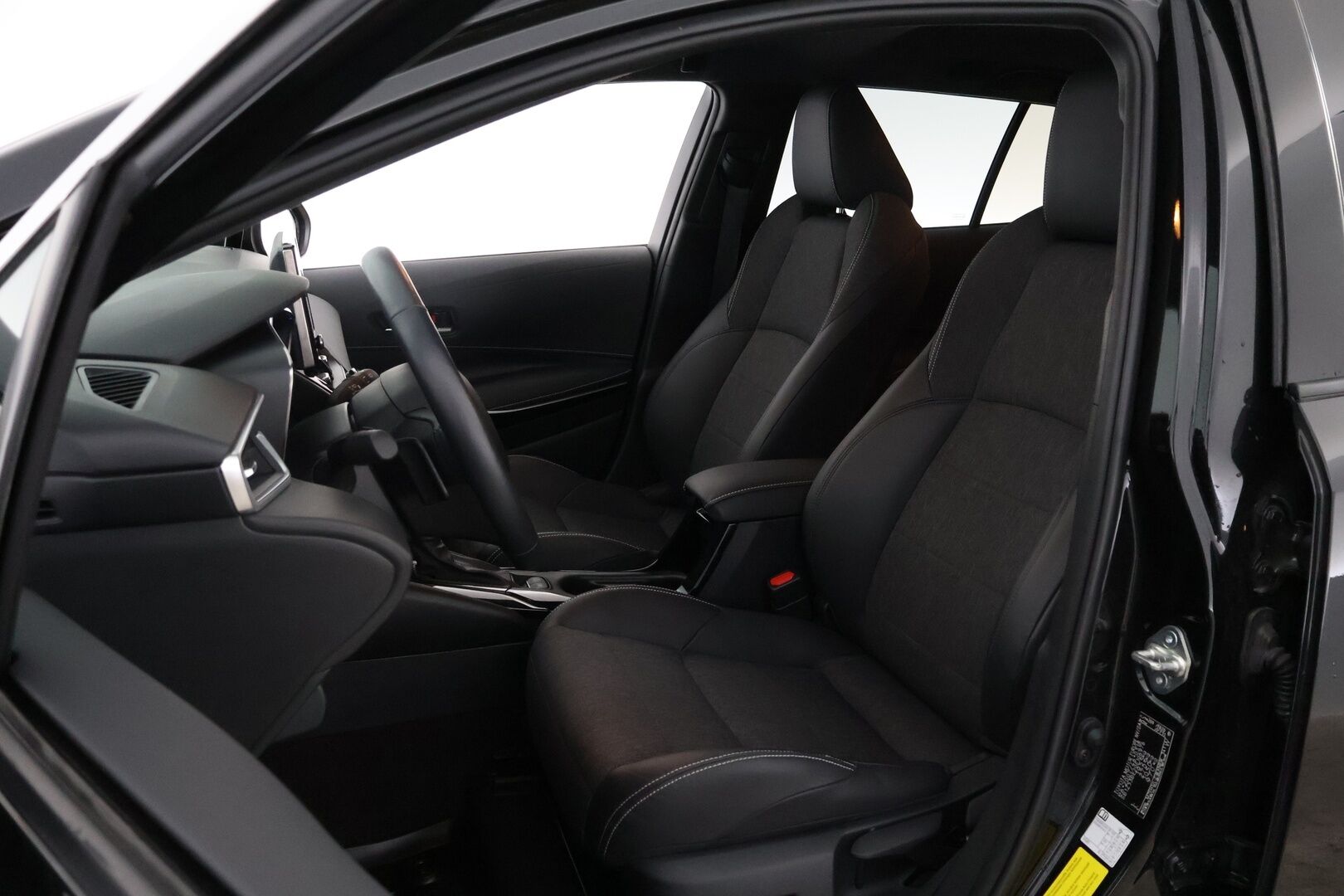 Toyota Corolla 2022 Touring Sports 2,0 Hybrid Prestige Edition - 1-Omisteinen Suomiauto / Adapt.Vakkari / P.Kamera / Sähköluukku / Keyless / Navi / Ratinlämmitin