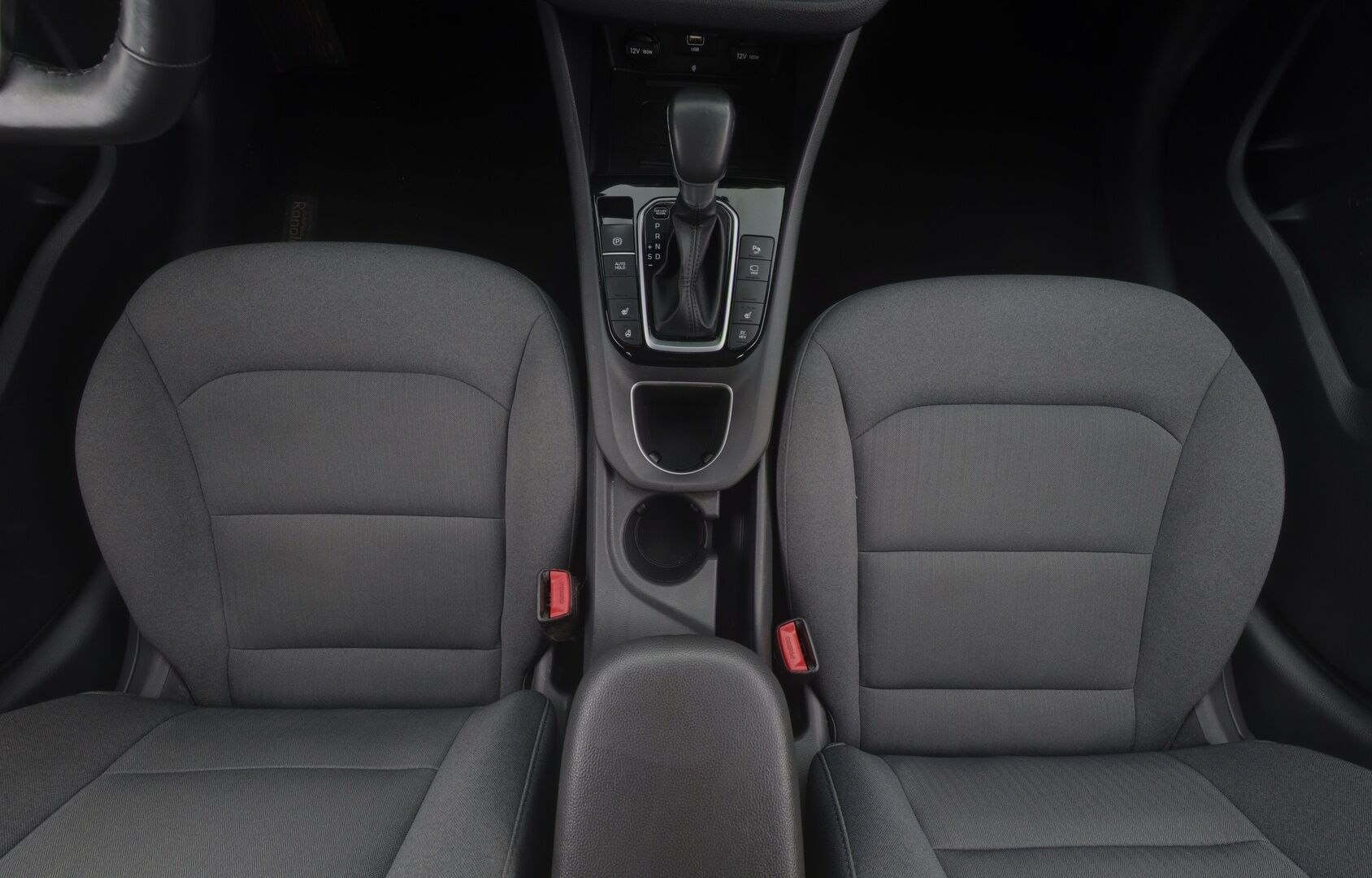 Hyundai IONIQ PLUG-IN 2021 1.6 Plug-In 6-DCT MY21 Facelift - ACC | Navi | P.Kamera | Ratinlämm. | AppleCarplay & AndroidAuto | 2x renkaat&alumiinivanteet