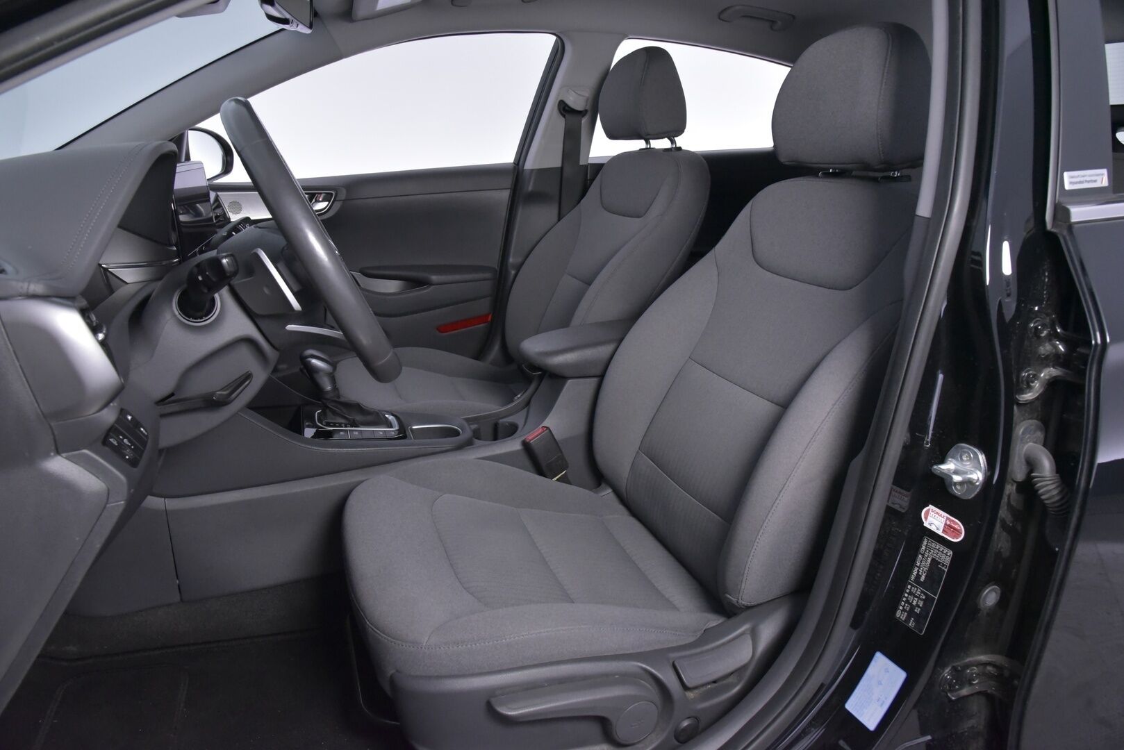 Hyundai IONIQ PLUG-IN 2021 1.6 Plug-In 6-DCT MY21 Facelift - ACC | Navi | P.Kamera | Ratinlämm. | AppleCarplay & AndroidAuto | 2x renkaat&alumiinivanteet