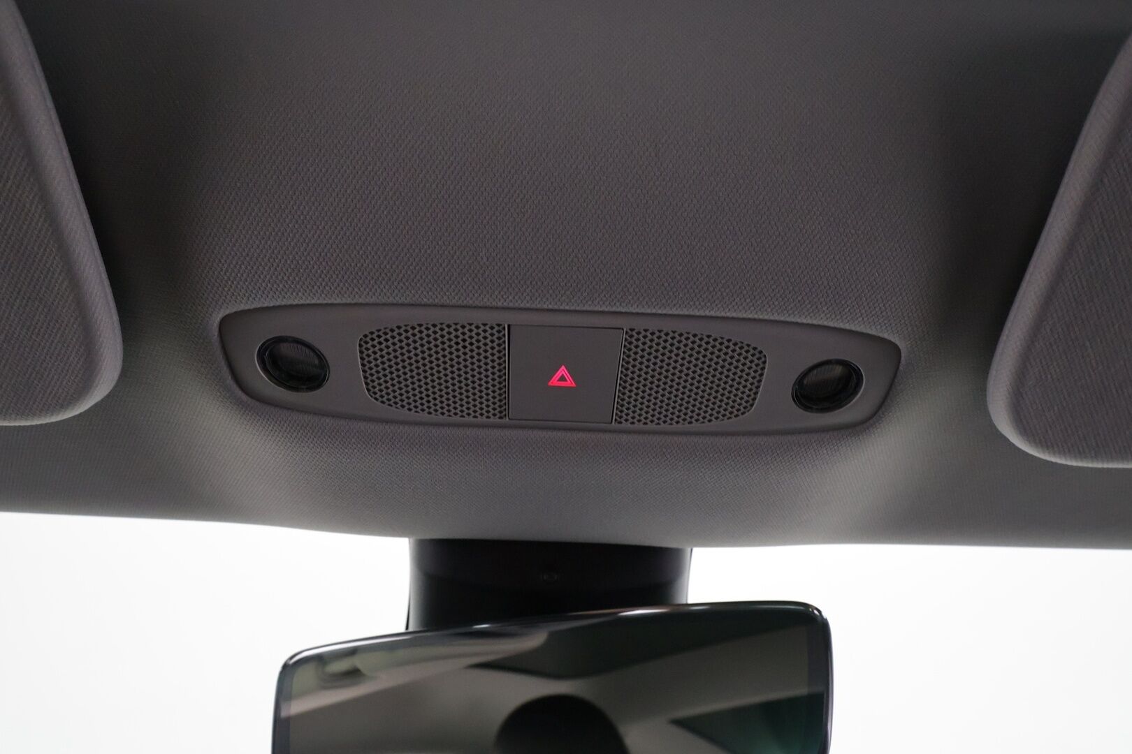 Tesla Model 3 2022 RWD * ILP / ACC / Lasikatto / Matrix-LED / P.Kamera / Muistipenkki / Premium Speakers / Navi / Kaistavahti / Keyless * - 1-om Suomi-auto / Akku kuntotarkastettu / 2x Latauskaapelit - Osta nyt, maksa vasta ensi vuonna