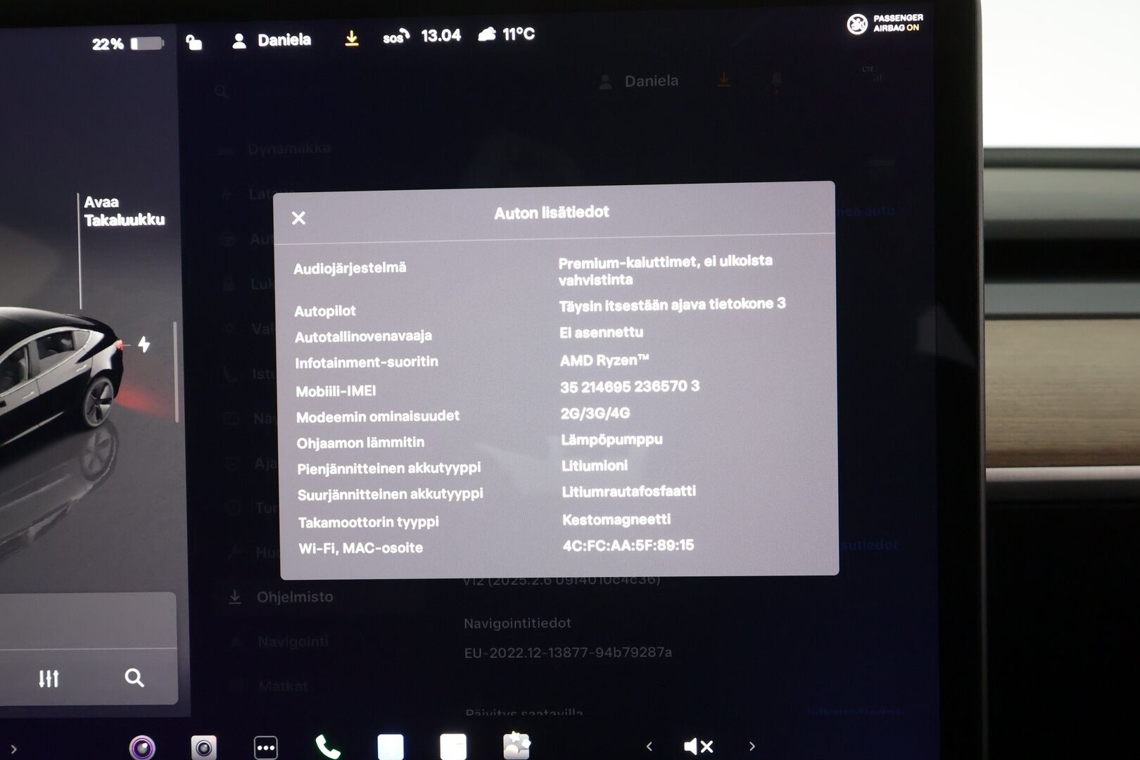 Tesla Model 3 2022 RWD * ILP / ACC / Lasikatto / Matrix-LED / P.Kamera / Muistipenkki / Premium Speakers / Navi / Kaistavahti / Keyless * - 1-om Suomi-auto / Akku kuntotarkastettu / 2x Latauskaapelit - Osta nyt, maksa vasta ensi vuonna